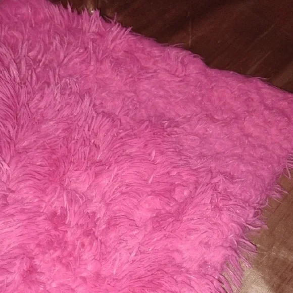 Fluffy Pink Pillow Covers - Picture 6 of 6